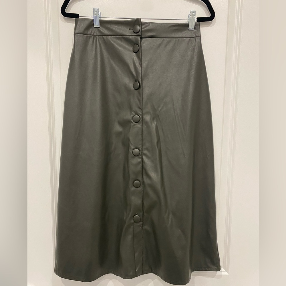 ASOS GREEN PLEATHER MIDI SKIRT
